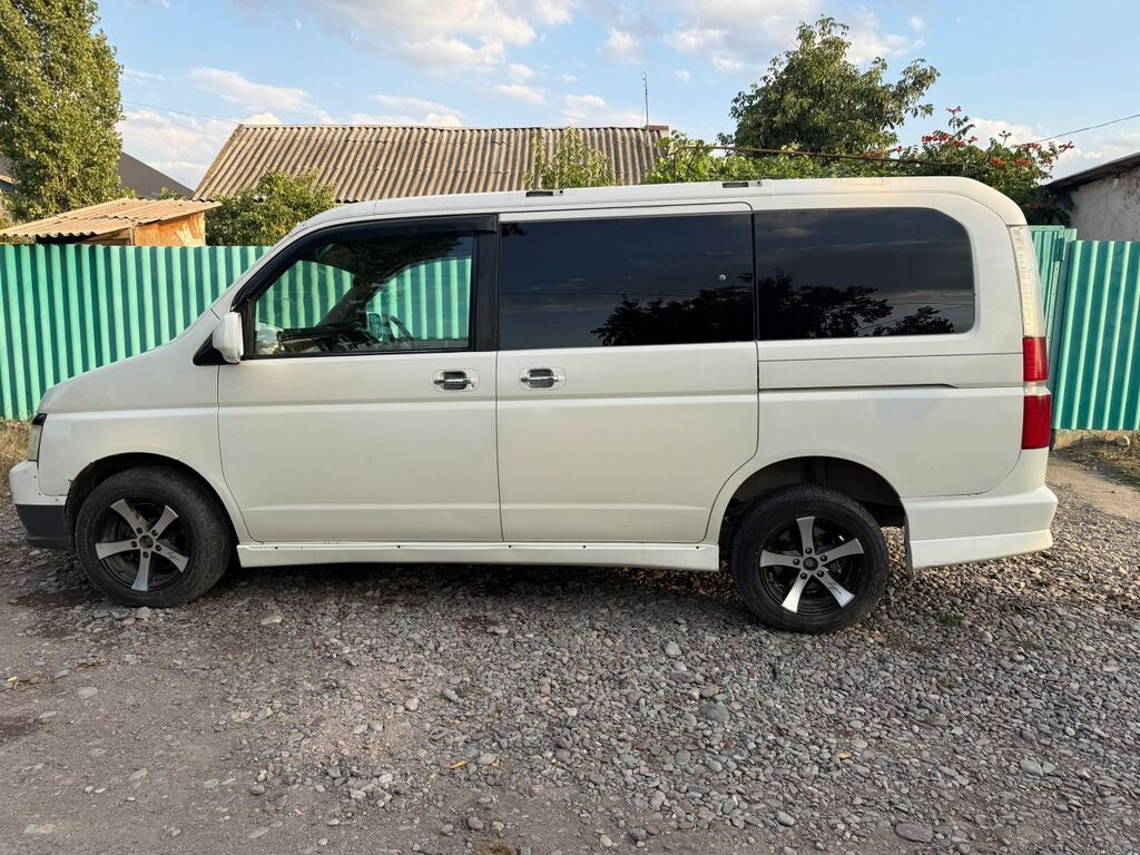 Honda Stepwgn: 2002 г., 2 л, Автомат, Бензин, Минивэн: фото 5
