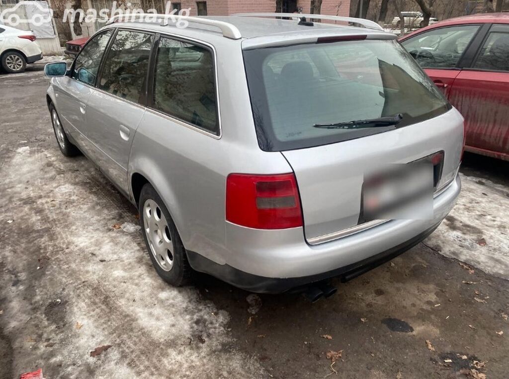Audi A6: 2002 г., 2.4 л, Механика, Бензин, Универсал: фото 3