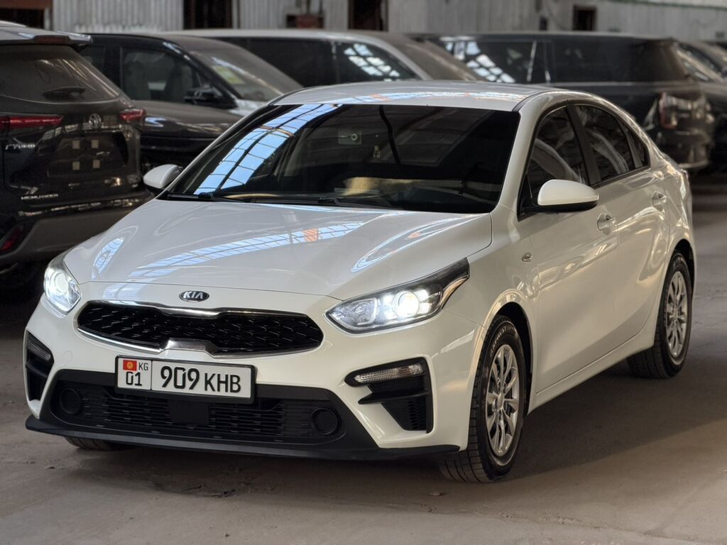 Kia K3: 2018 г., 1.6 л, Автомат, Бензин, Седан: фото 2
