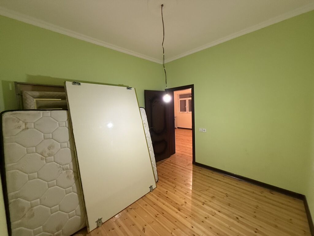 104 kv. m, 6 otaqlı