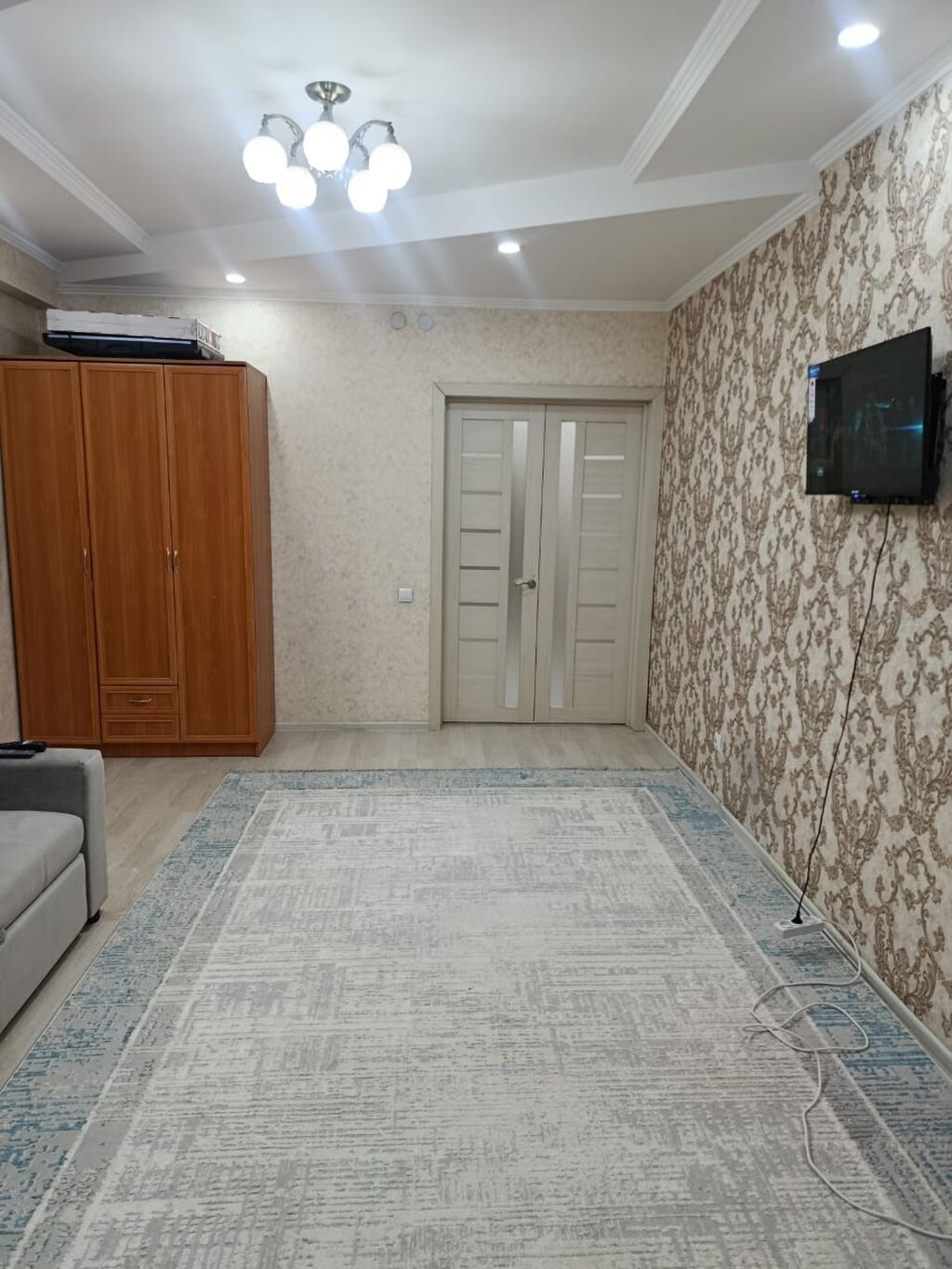 2 комнаты, Люкс, элитка, Джал мкр (в т.ч. Верхний, Нижний, Средний), Душевая кабина, Постельное белье, Кондиционер: фото 3
