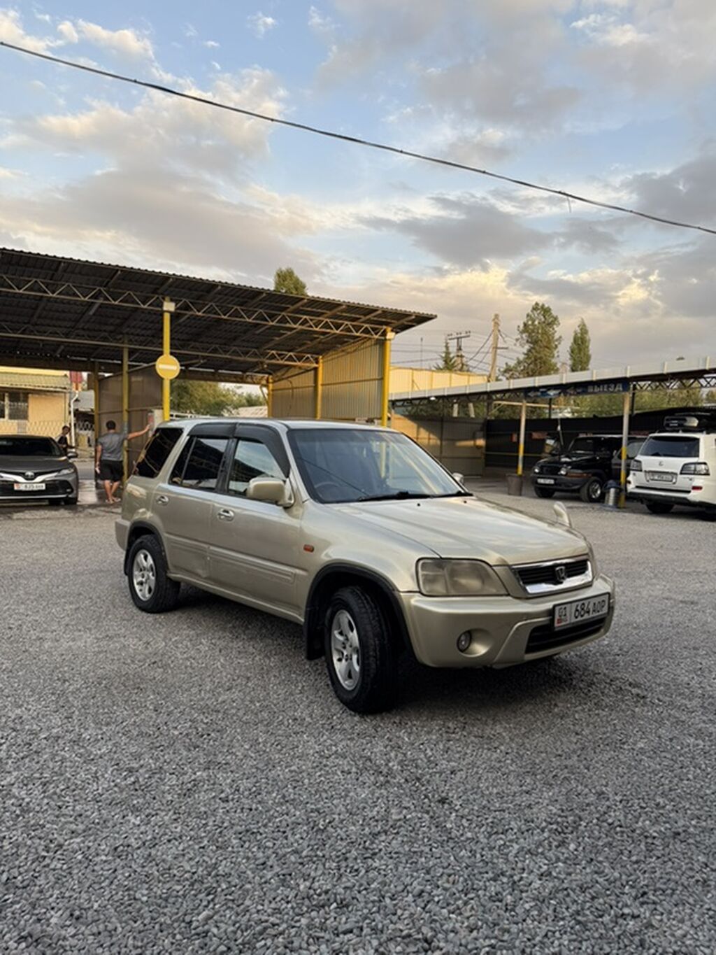 Honda CR-V: 1999 г., 2 л, Автомат, Бензин, Кроссовер: фото 2