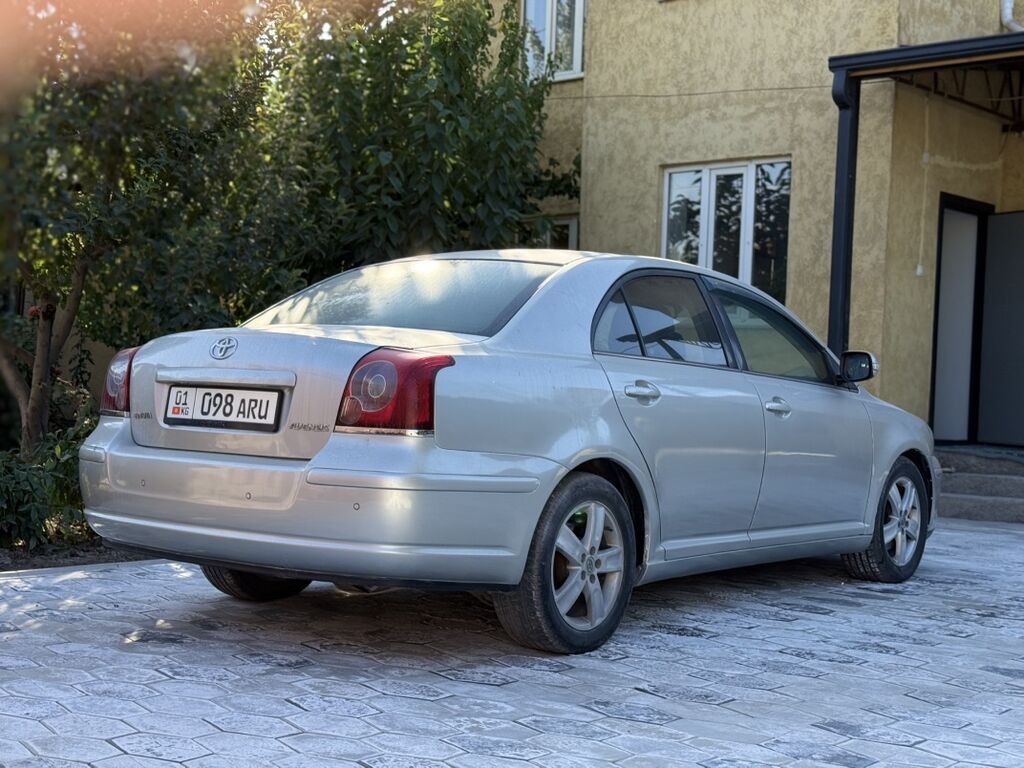 Toyota Avensis: 2006 г., 2 л, Автомат, Бензин, Седан: фото 4