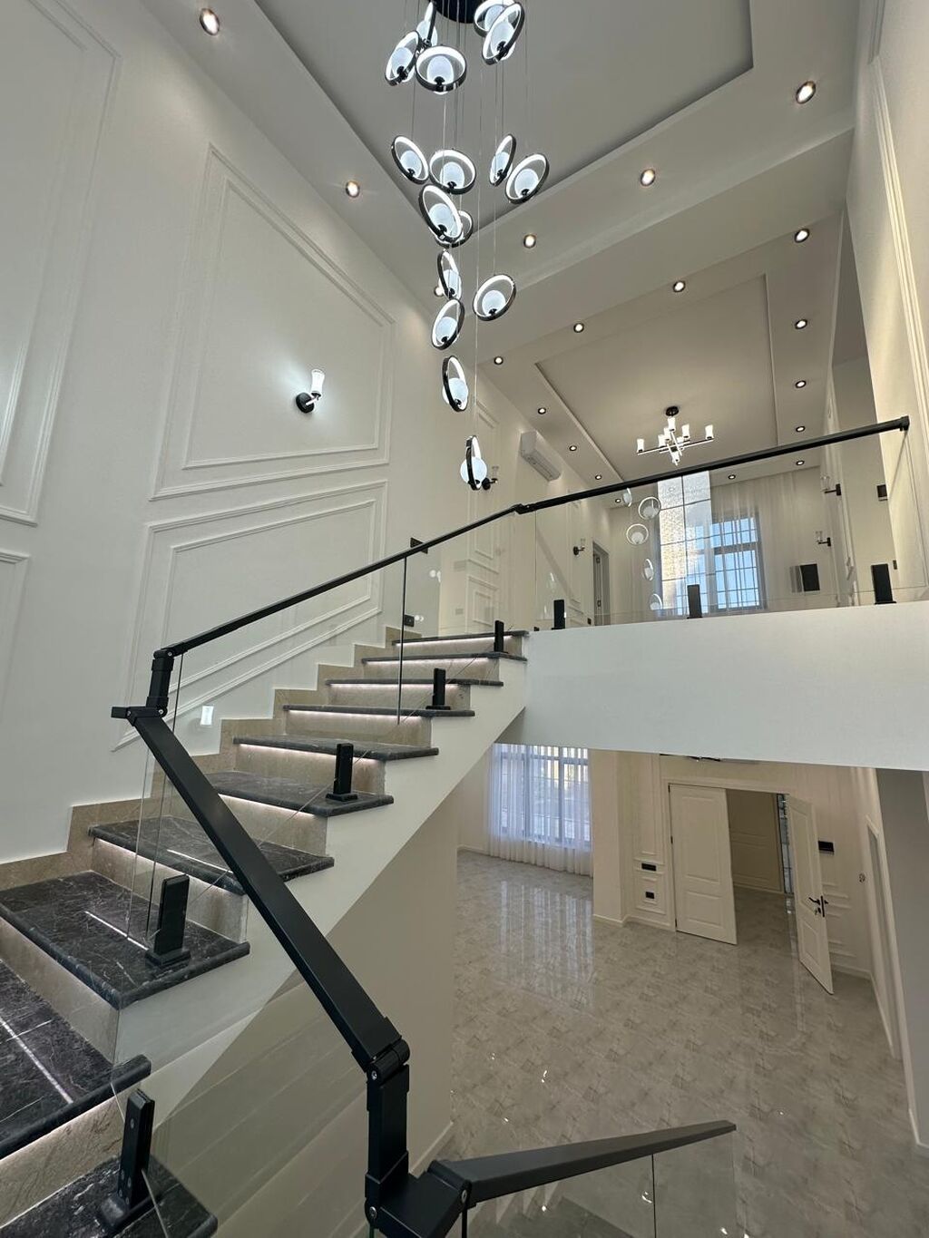 Buzovna 5 otaqlı, 422 kv. m, Kredit yoxdur, Yeni təmirli