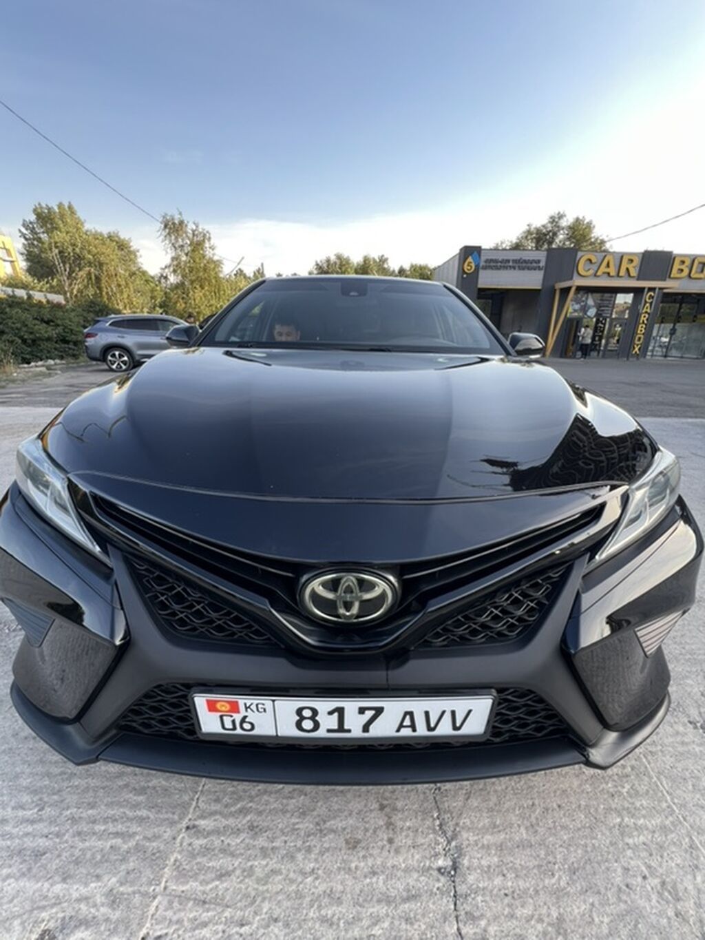 Toyota Camry: 2018 г., Бензин, Седан: фото 1