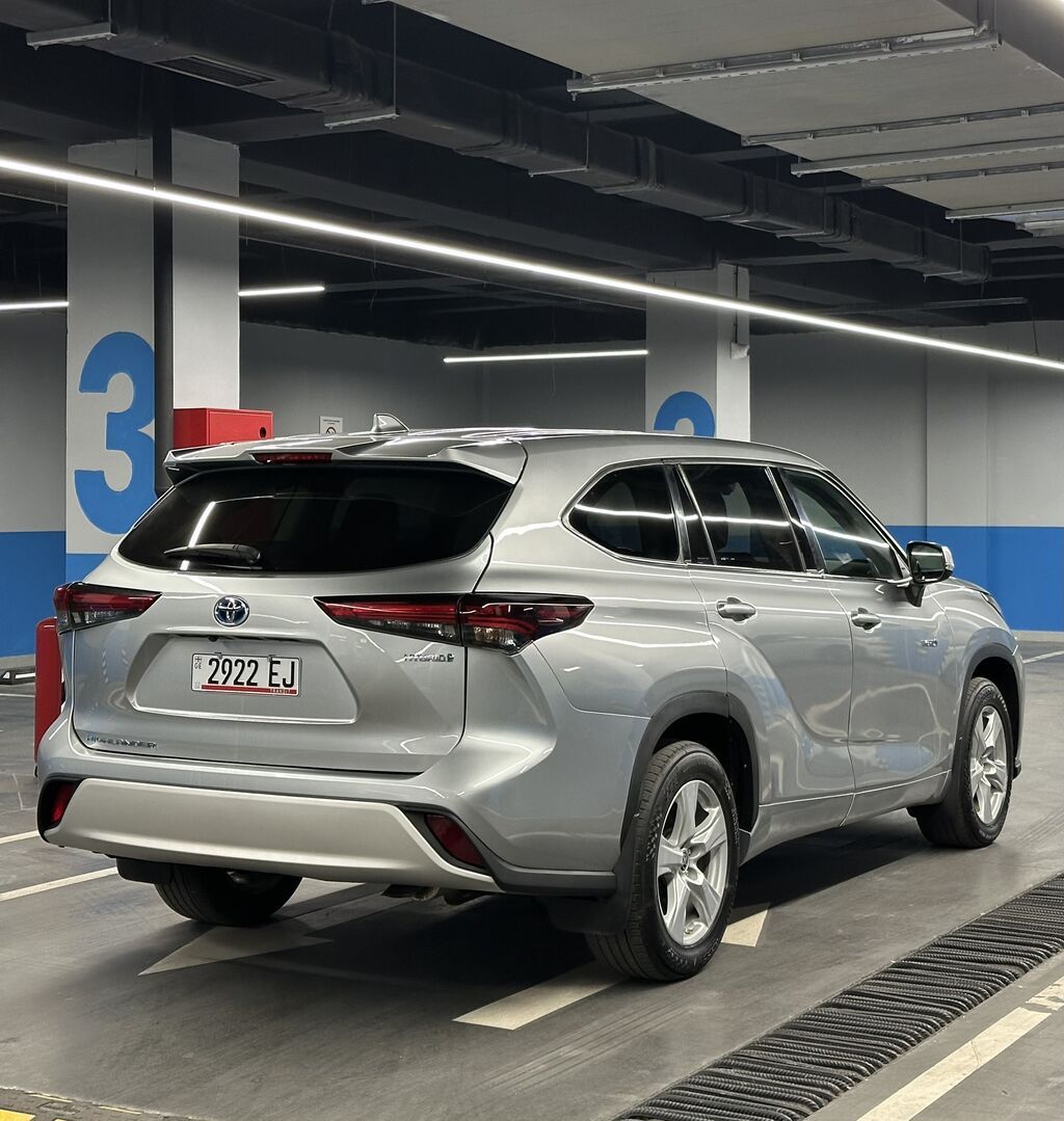 Toyota Highlander: 2021 г., 2.5 л, Автомат, Гибрид, Кроссовер: фото 7