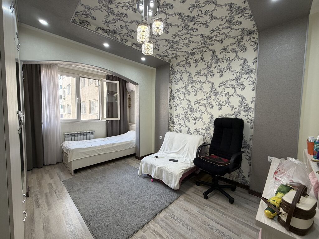 4 комнаты, 106 м², 106 серия улучшенная, 4 этаж, Дизайнерский ремонт: фото 3