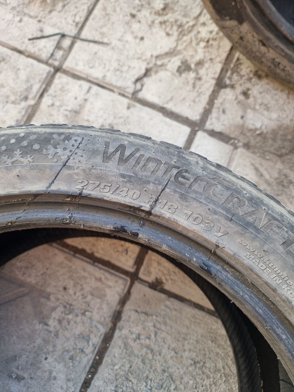 Шины 275 / 40 / R 18, Зима, Б/у, Пара, Легковые, Корея, Kumho: фото 2