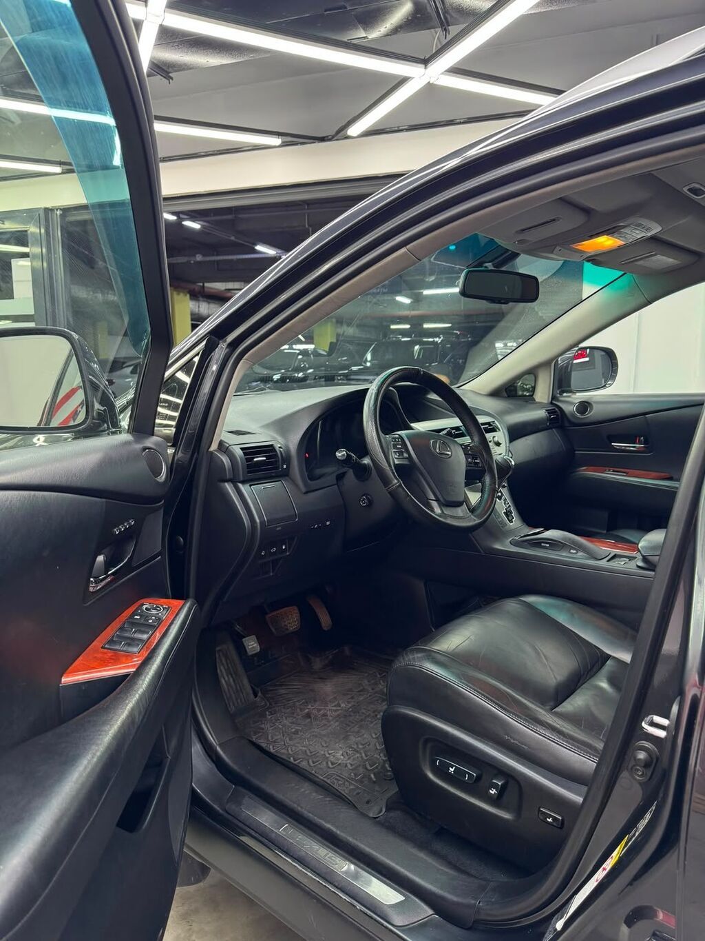 Lexus RX: 2009 г., 3.5 л, Автомат, Бензин, Кроссовер: фото 7