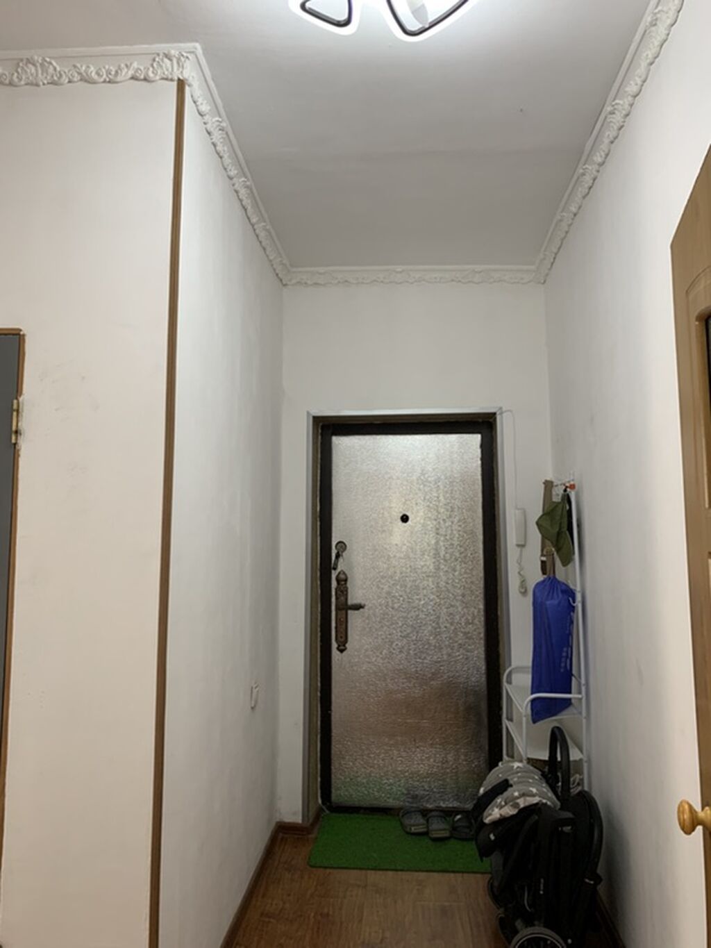 Продается 1-комнатная квартира 40 кв.м, ж/м Эне-Сай: фото 2