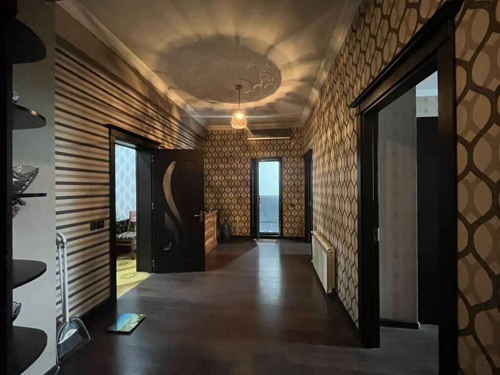 3 otaqlı, Yeni tikili, 117 kv. m