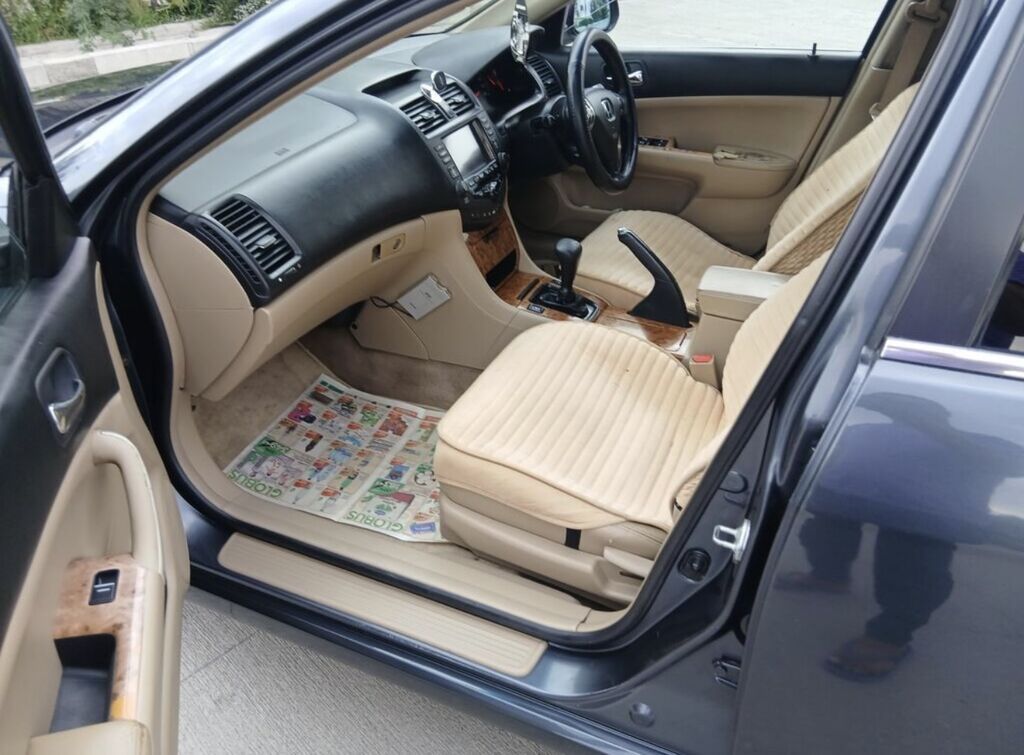 Honda Accord: 2003 г., 2.4 л, Бензин, Седан: фото 2