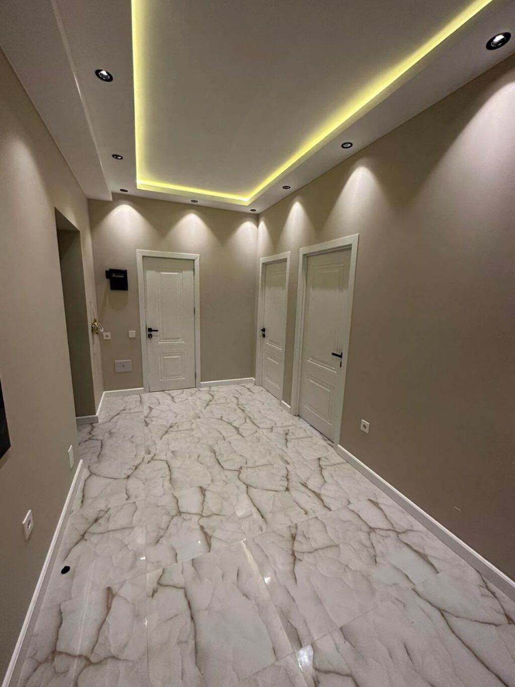 2 otaqlı, Yeni tikili, 62 kv. m