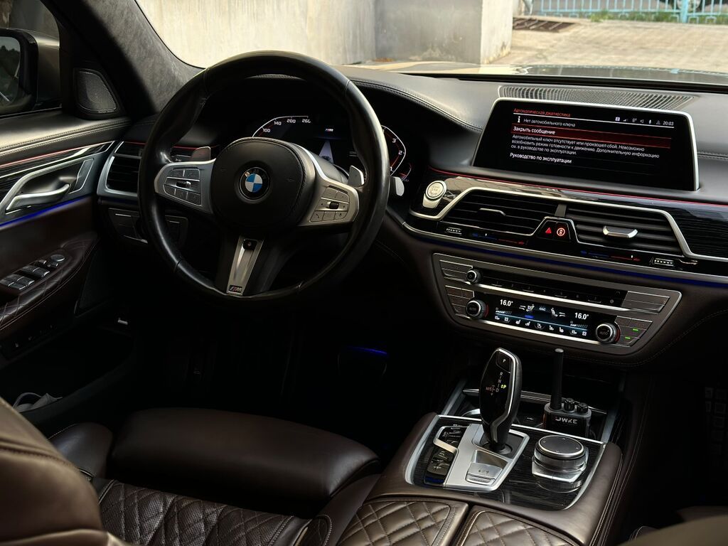 BMW 7 series: 2021 г., 3 л, Автомат, Дизель, Седан: фото 8