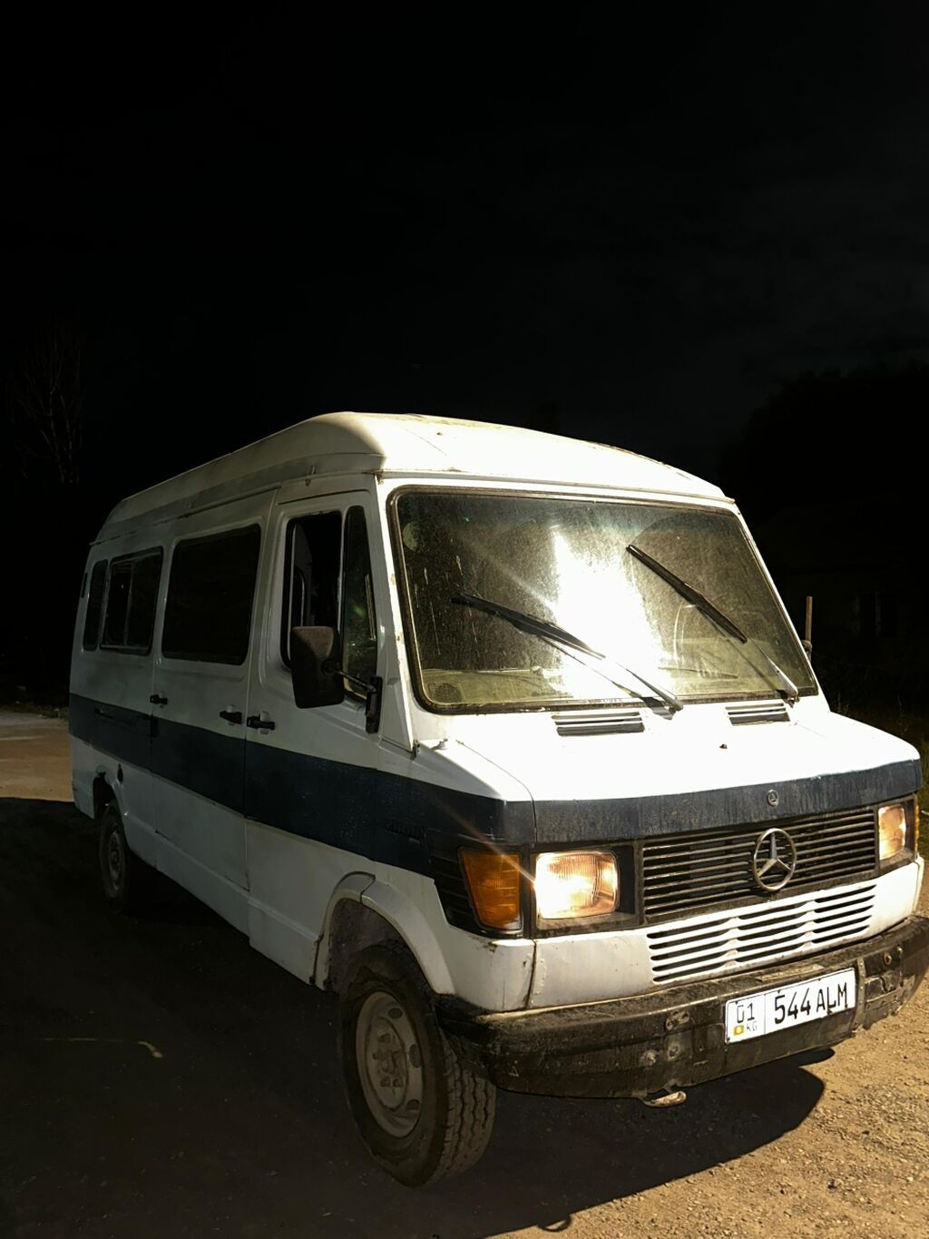Mercedes-Benz T1: 1990 г., Механика, Дизель, Бус: фото 2