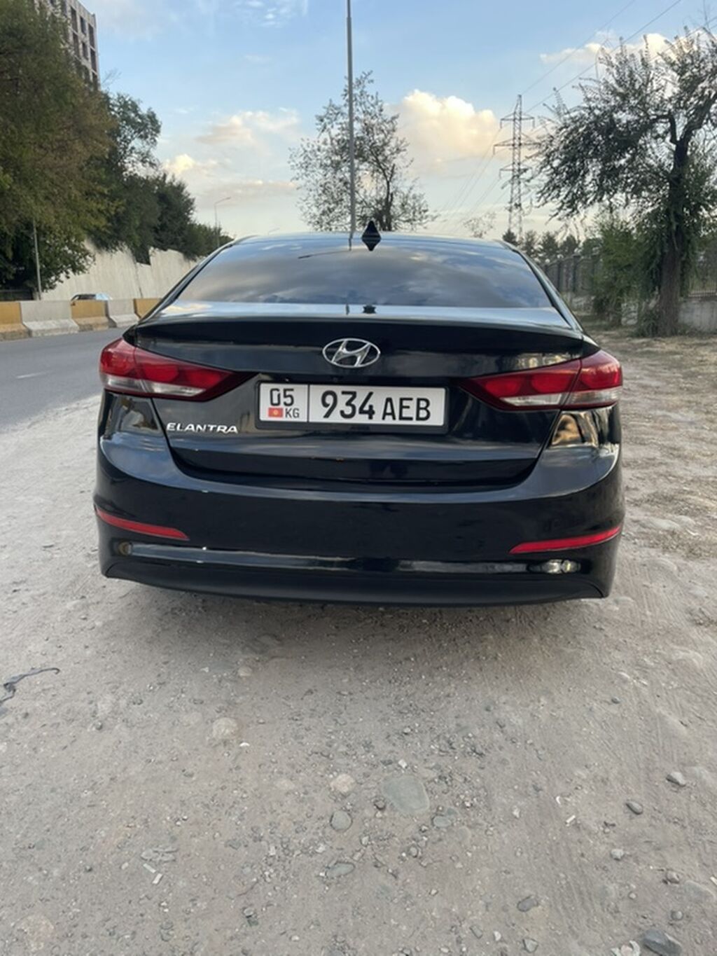 Hyundai Elantra: 2017 г., 2 л, Автомат, Бензин, Седан: фото 4