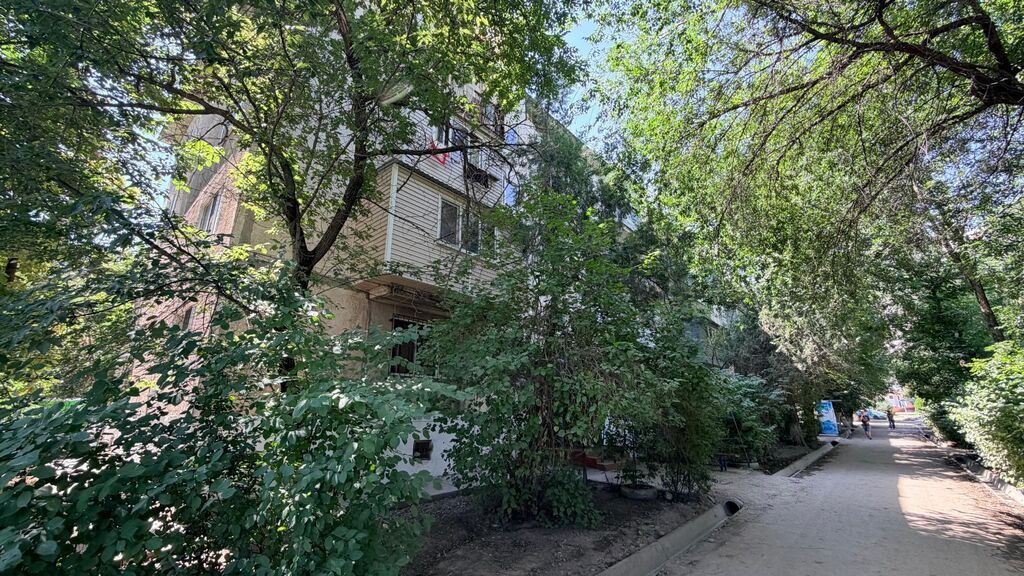 2 комнаты, 48 м², 9 мкр 104 серия, 2 этаж, Косметический ремонт: фото 1