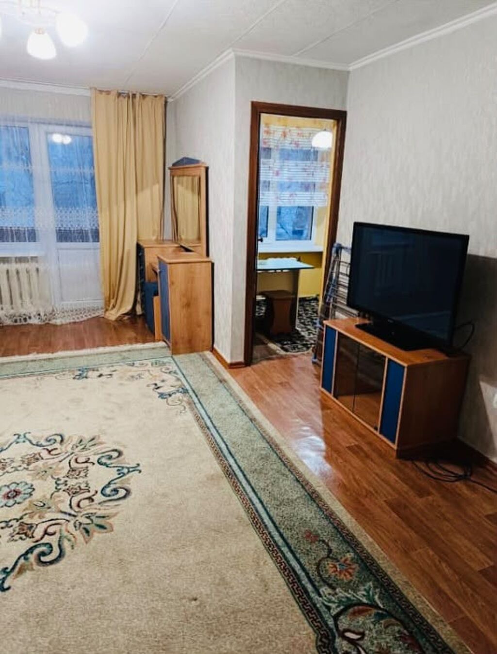 2 комнаты, 41 м², Ак-Кеме Хрущевка, 3 этаж, Косметический ремонт: фото 2