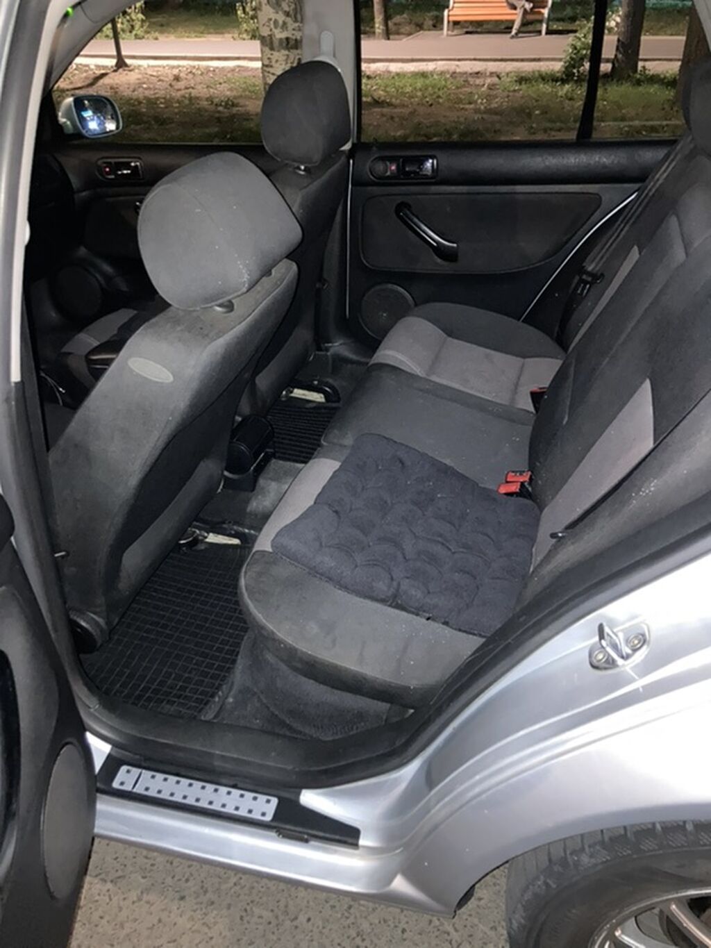 Volkswagen Golf: 2002 г., 1.6 л, Автомат, Бензин, Хэтчбэк: фото 7