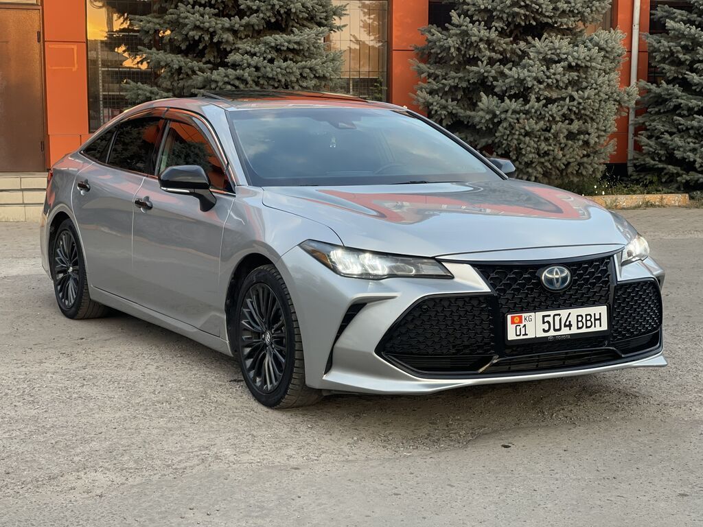 Toyota Avalon: 2020 г., 2.5 л, Вариатор, Гибрид, Седан: фото 3