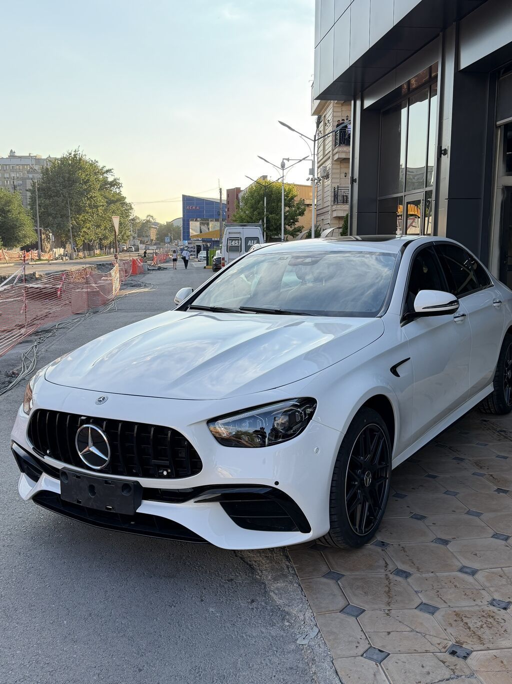 Mercedes-Benz E-Class: 2020 г., 2 л, Автомат, Бензин, Седан: фото 5
