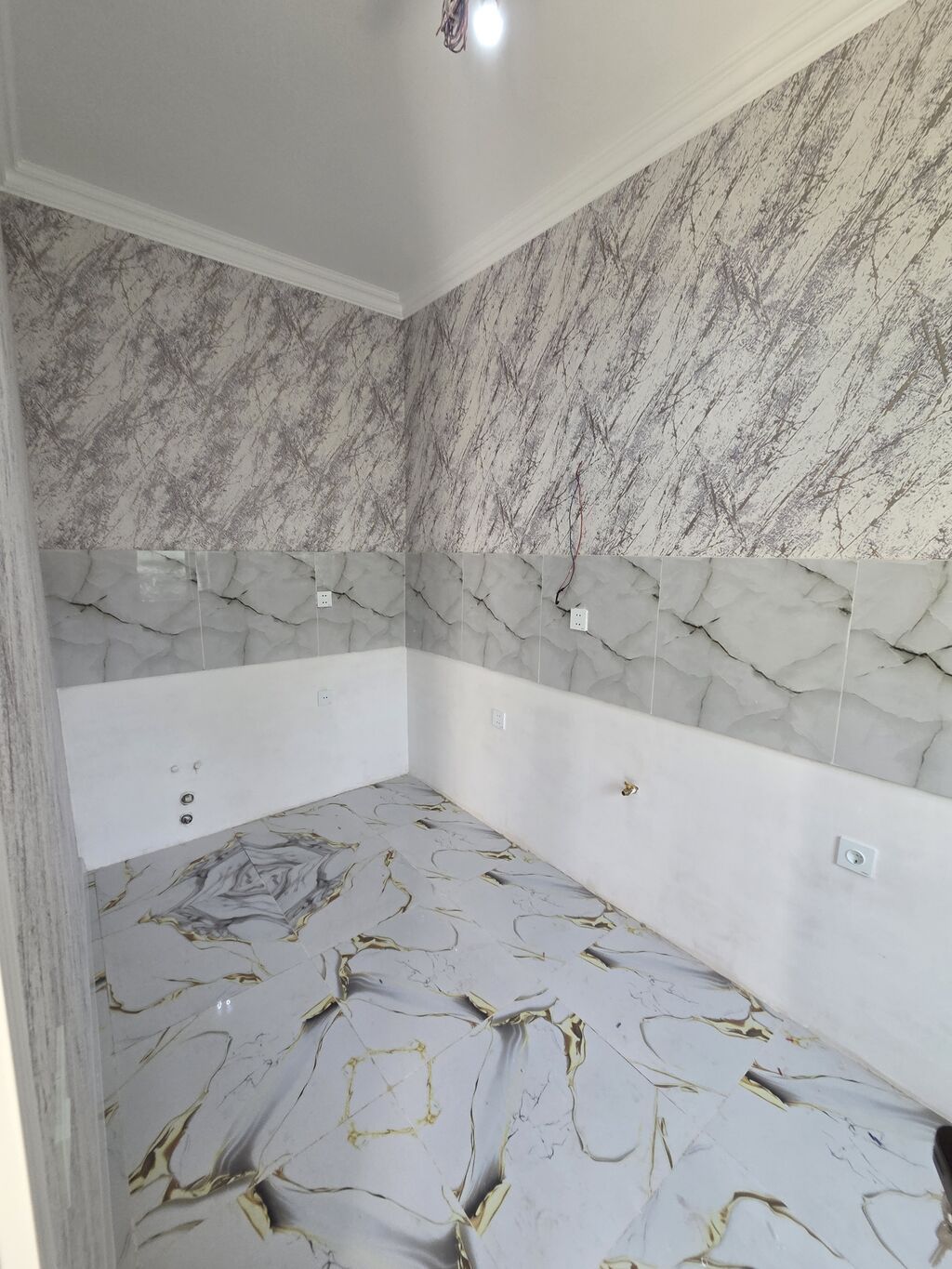 3 otaqlı, 85 kv. m, Yeni təmirli