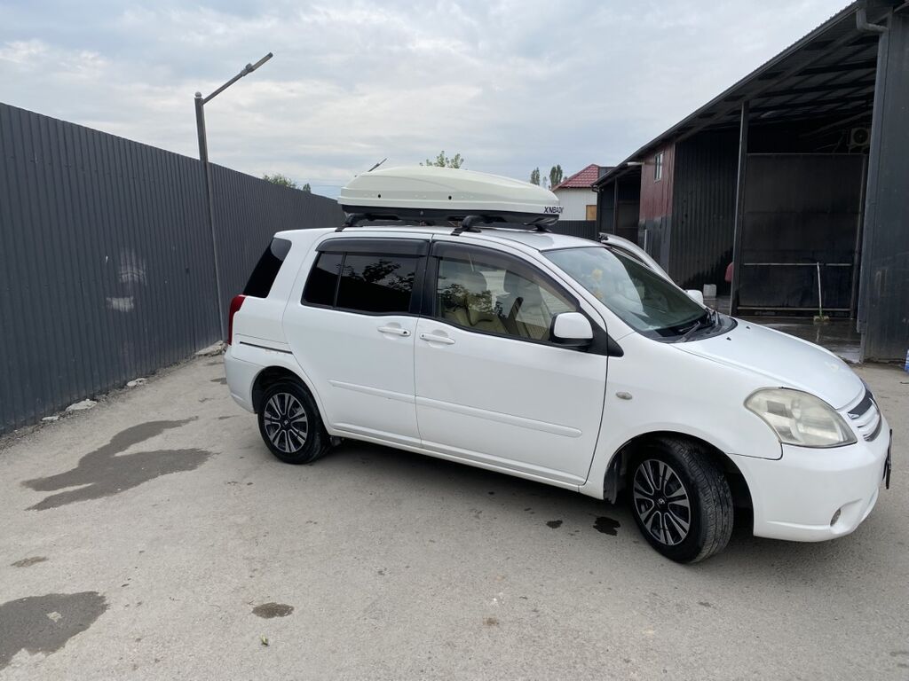 Toyota Raum: 2005 г., 1.5 л, Автомат, Бензин, Минивэн: фото 2
