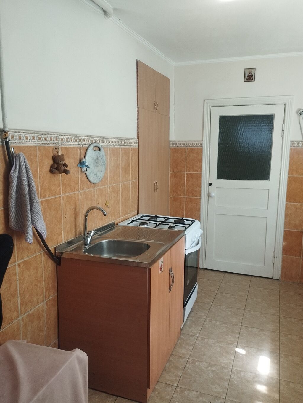 Продаю полдома,кирпич/ саман, 3 комн.,45 м.кв.,сан/у/душ.,гор/хол: фото 5