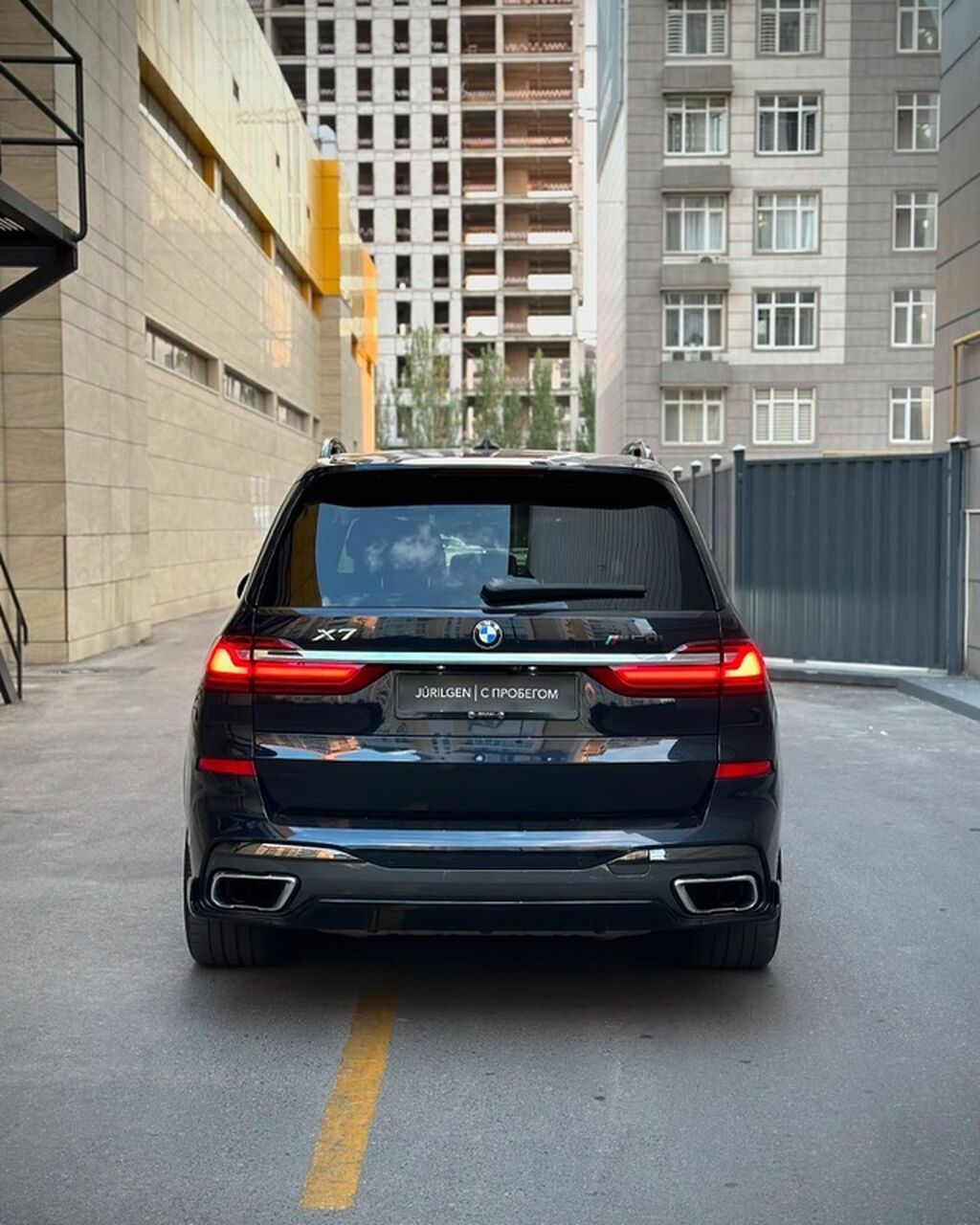 BMW X7: 2019 г., 4.4 л, Автомат, Бензин, Внедорожник — фото 3