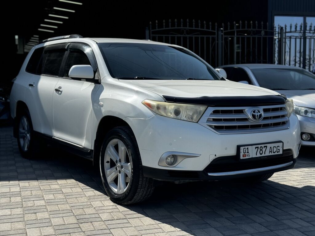 Toyota Highlander: 2012 г., Бензин, Кроссовер — фото 1