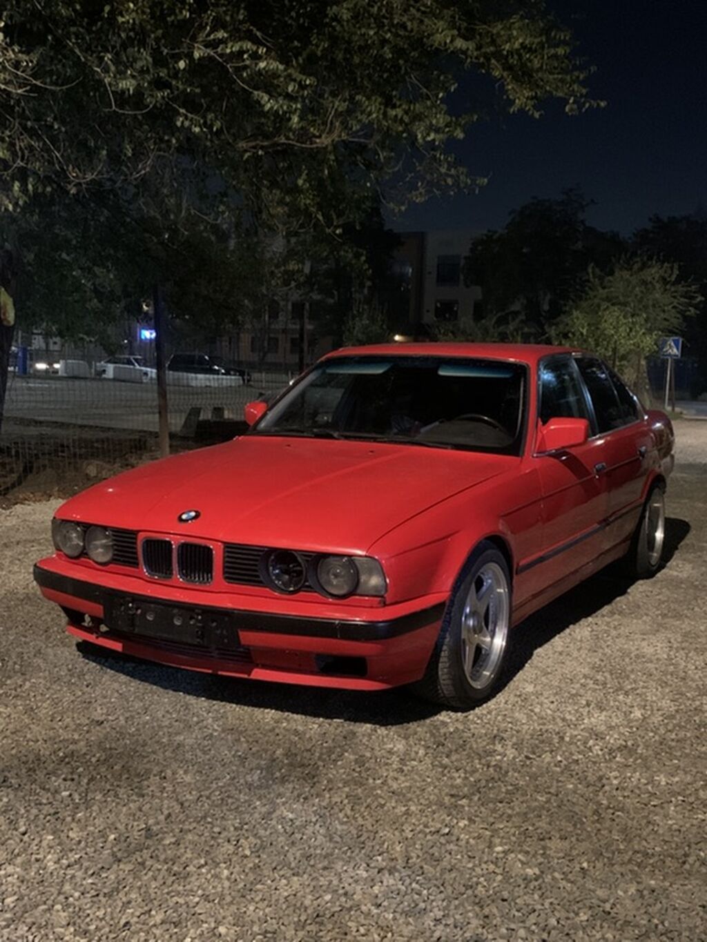 BMW 5 series: 1993 г., Седан: фото 1