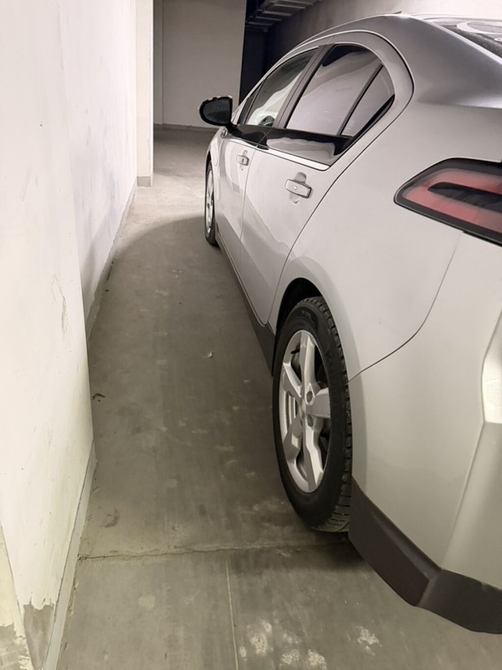 Chevrolet Volt: 2013 г., Гибрид, Хэтчбэк: фото 5