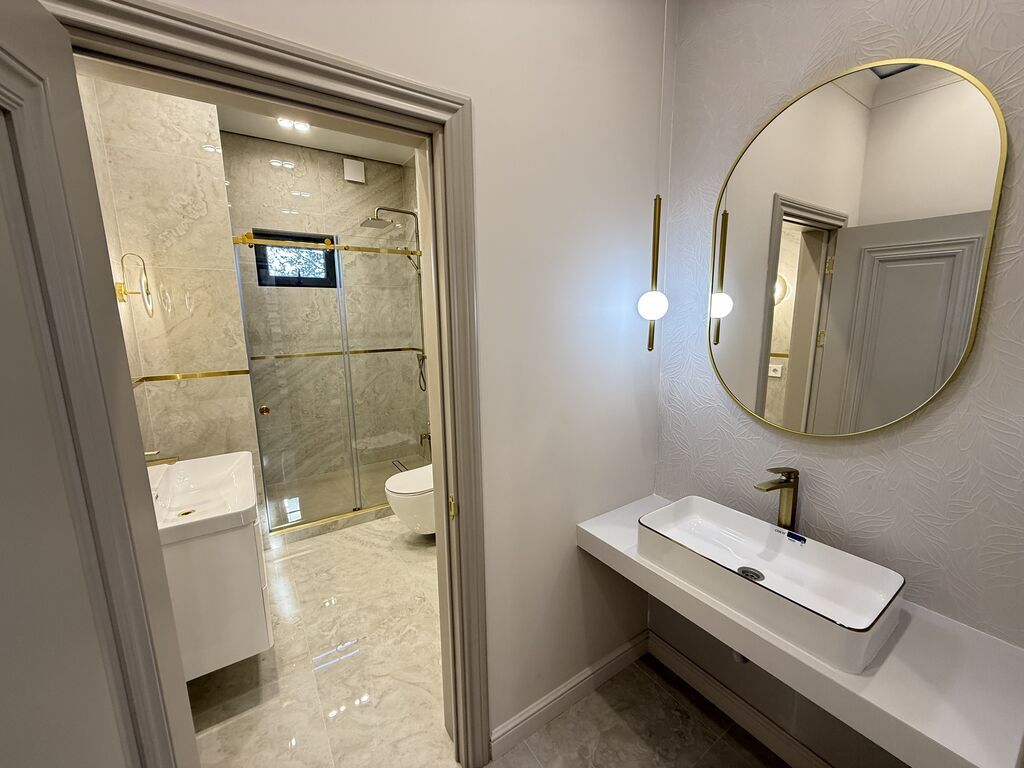 Продается двухэтажный особняк в Бишкеке, 340 м²: фото 8