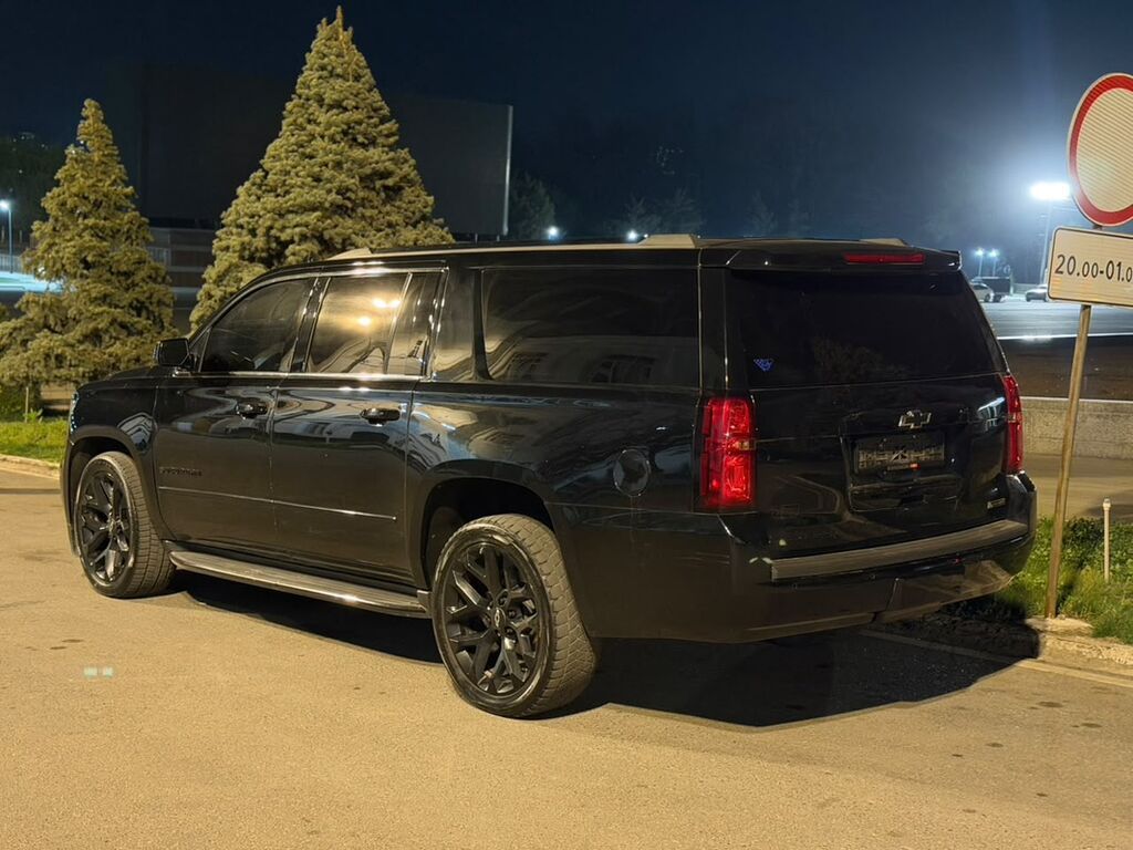 Chevrolet Suburban: 2017 г., 5.3 л, Автомат, Бензин, Внедорожник: фото 6