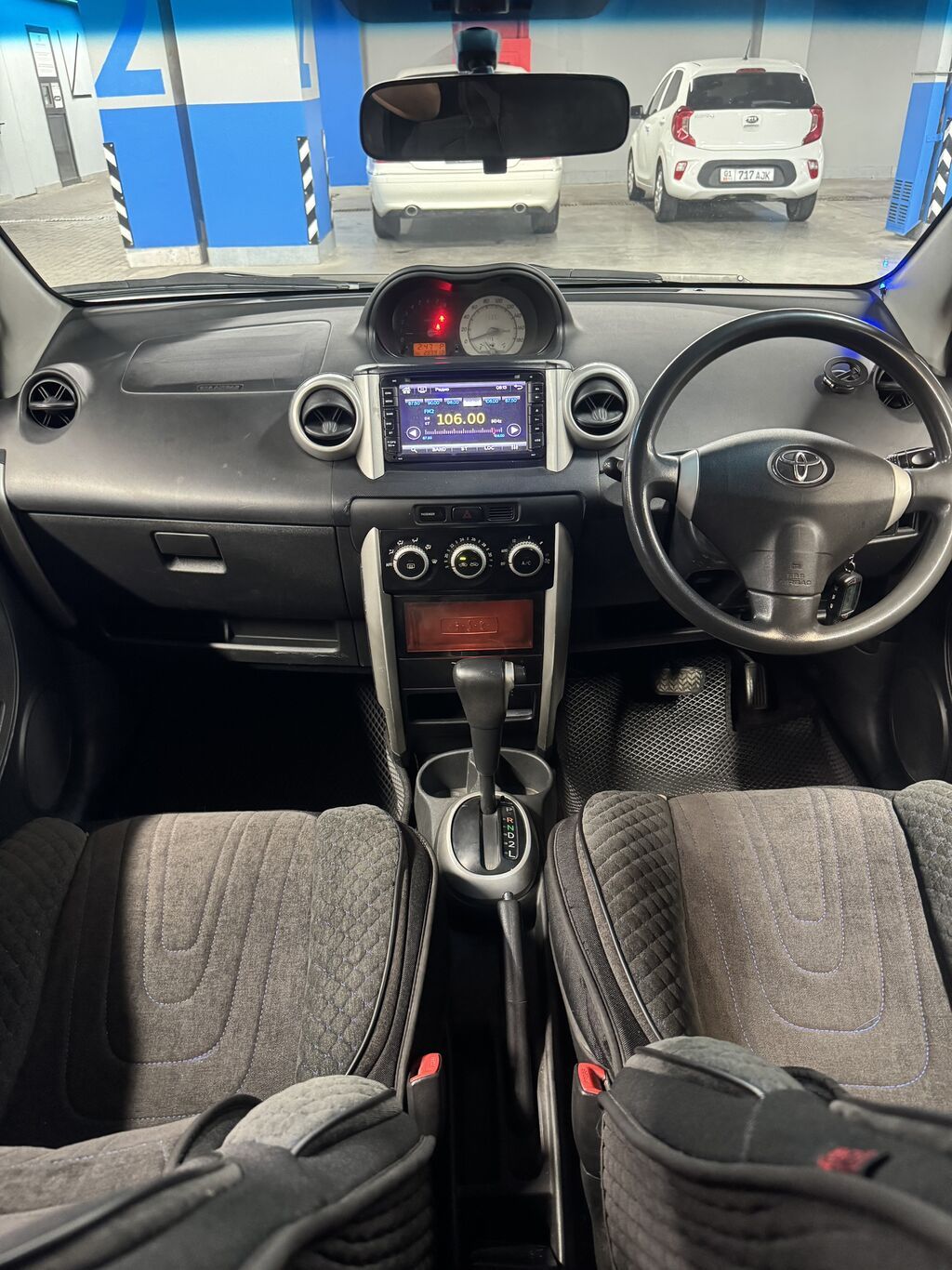 Toyota Ist: 2003 г., 1.5 л, Автомат, Бензин, Хэтчбэк: фото 8