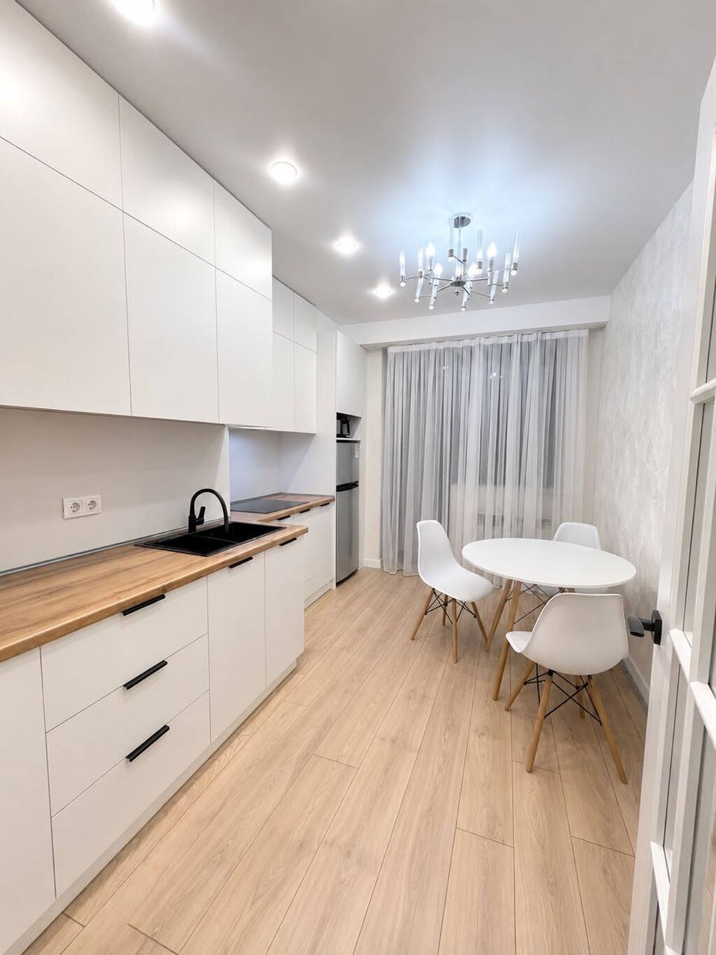 1 комната, 42 м², 10 этаж, Свежий ремонт: фото 2