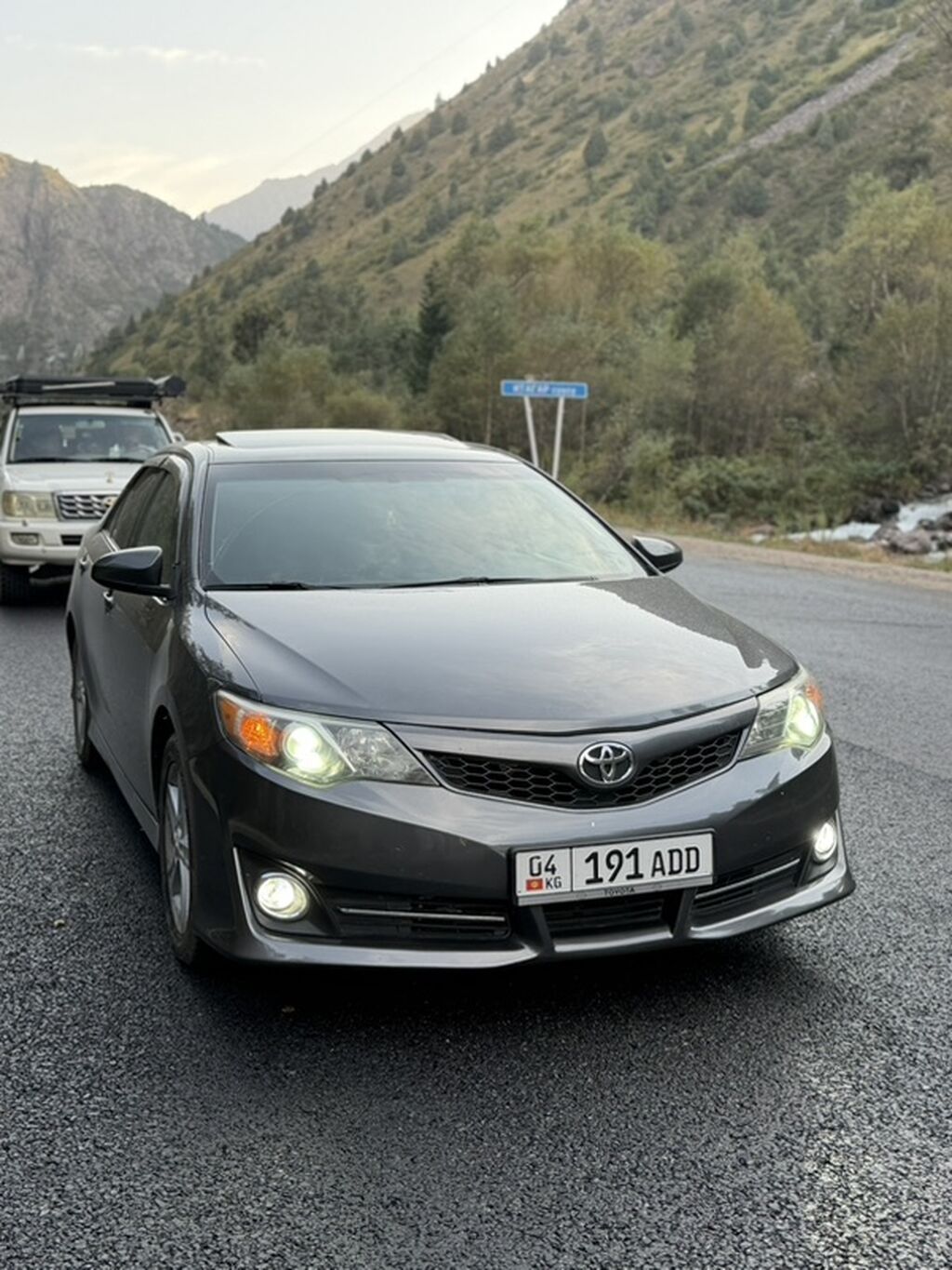 Toyota Camry: 2012 г., Автомат, Седан: фото 1