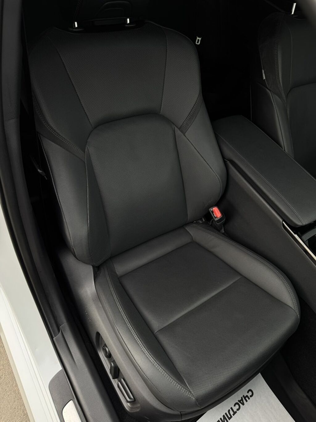 Toyota Camry: 2025 г., 2.5 л, Автомат, Гибрид, Седан: фото 8