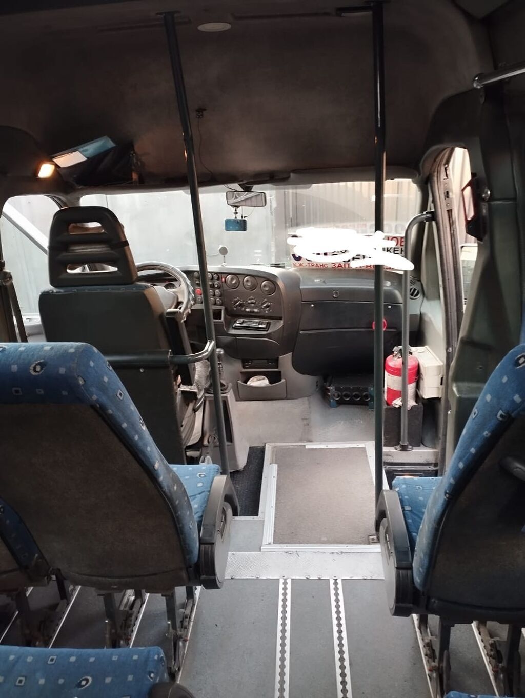 Iveco Daily: 2005 г., 2.8 л, Механика, Дизель, Бус: фото 2