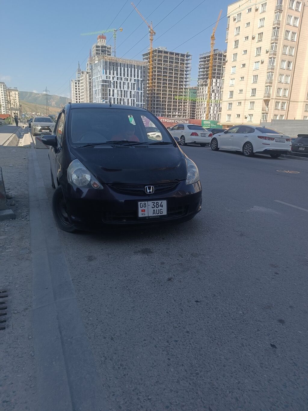 Honda Fit: 2005 г., 1.3 л, Автомат, Бензин, Хэтчбэк: фото 5