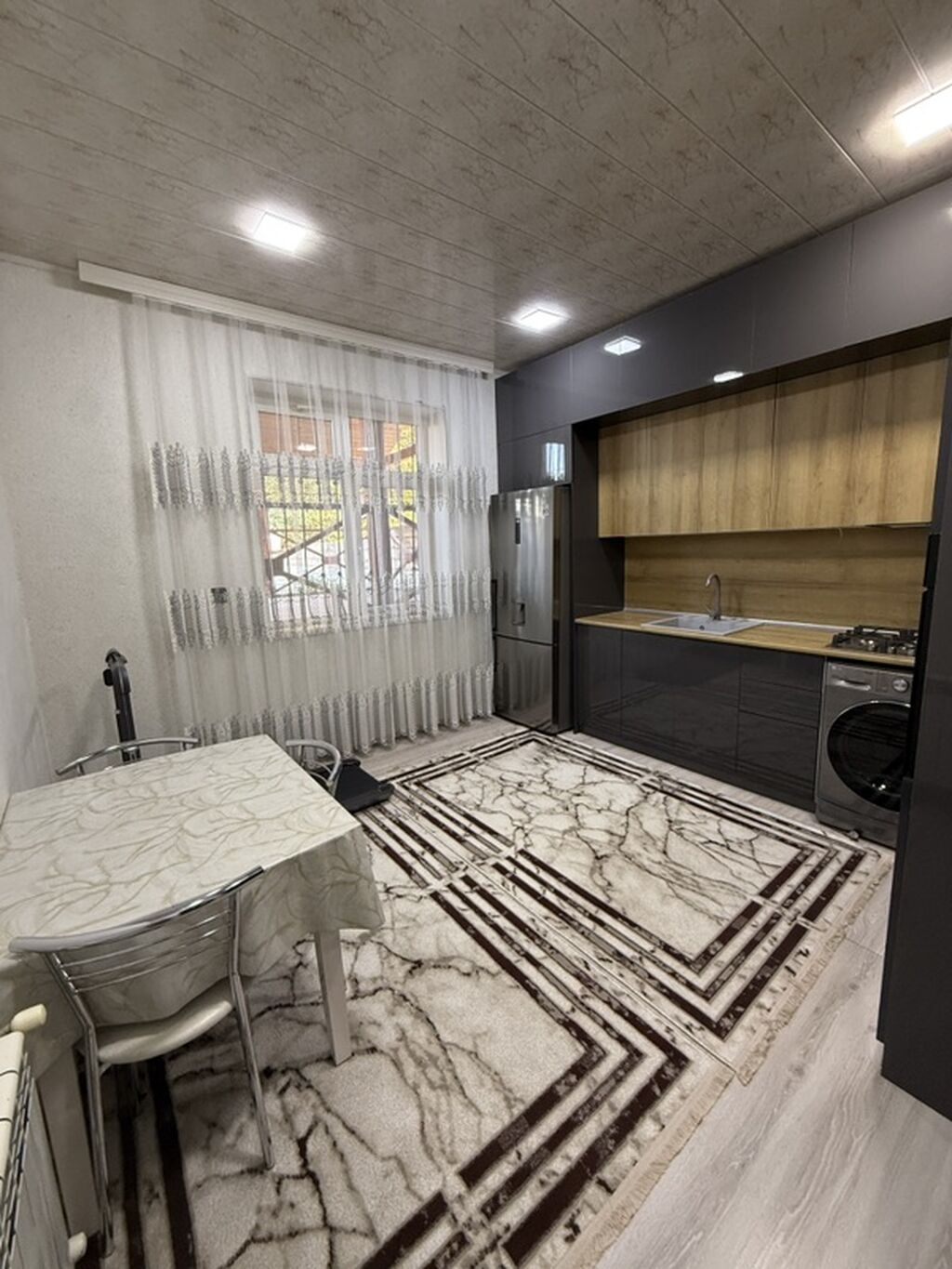 Zığ qəs. 3 otaqlı, 105 kv. m, Orta təmir