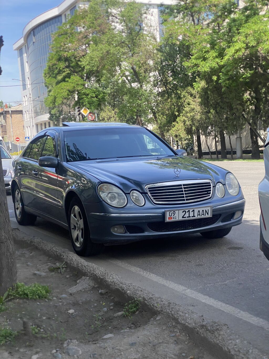 Mercedes-Benz E-Class: 2003 г., 3.2 л, Автомат, Бензин, Седан: фото 5
