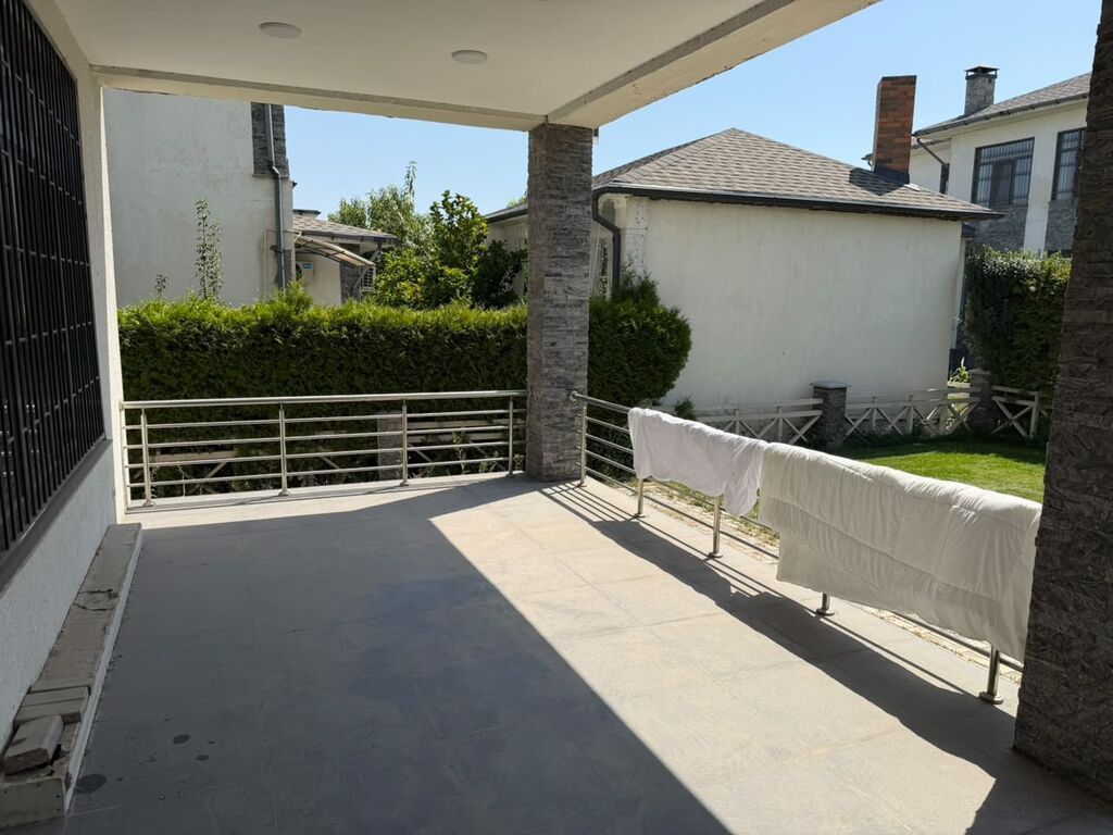 380 м², 6 комнат, Орто-Сай с., Без подселения: фото 3