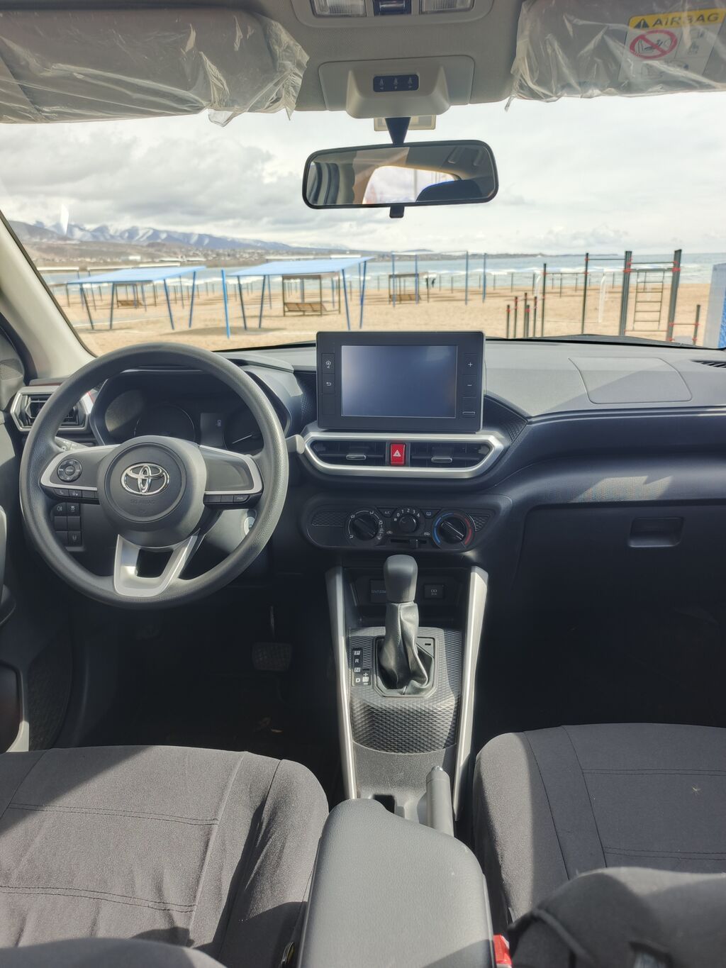 Toyota Raize: 2024 г., 1.2 л, Автомат, Бензин, Кроссовер: фото 5