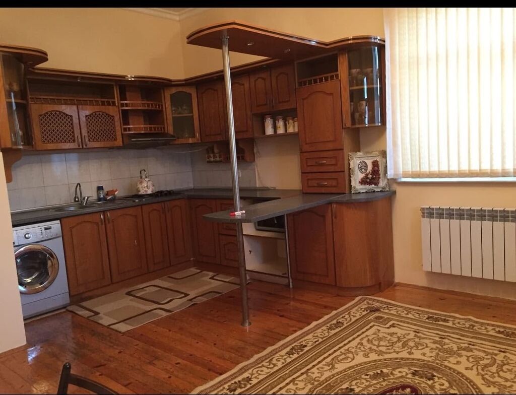 120 kv. m, 3 otaqlı, Su, Telefon, Qaz