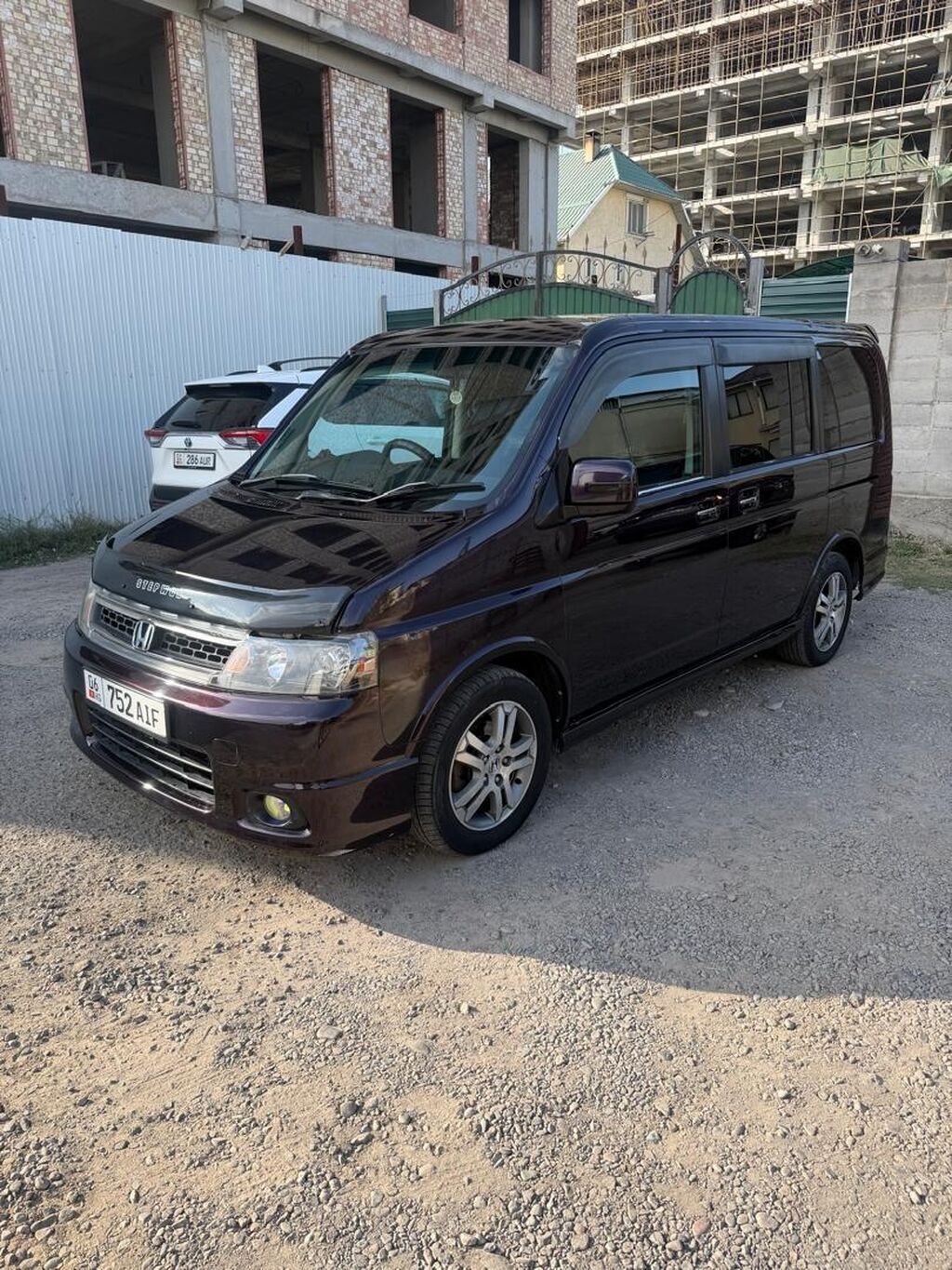 Honda Stepwgn: 2003 г., 2.4 л, Автомат, Газ, Минивэн: фото 2