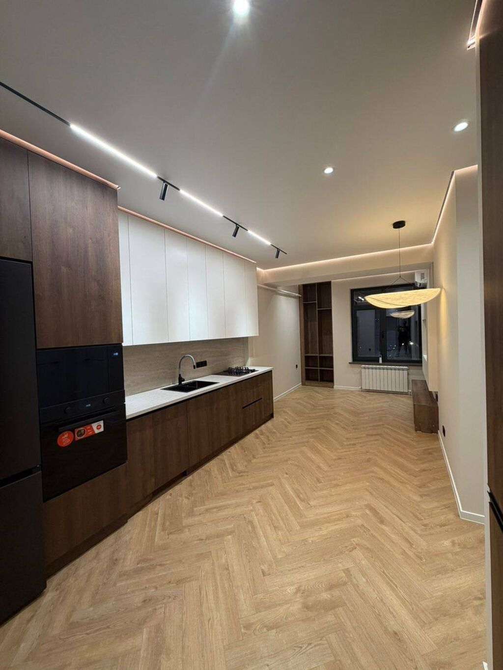 3 комнаты, 65 м², Ак-Кеме (старый аэропорт) Элитка, 3 этаж, Дизайнерский ремонт: фото 3