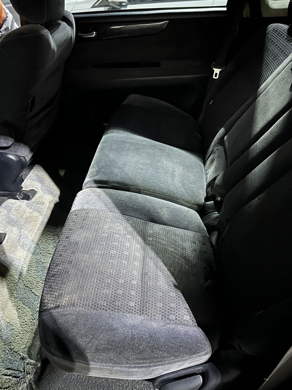 Toyota Ipsum: 2003 г., 2.4 л, Автомат, Бензин, Минивэн: фото 8