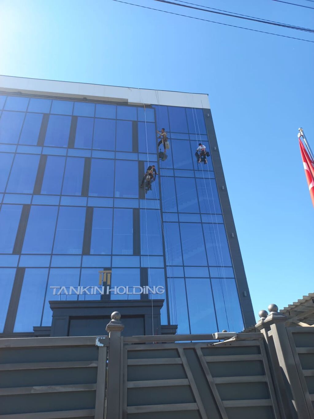 Промышленный альпинизм, Сварочные работы на высоте, Высотный клининг Больше 6 лет опыта: фото 1