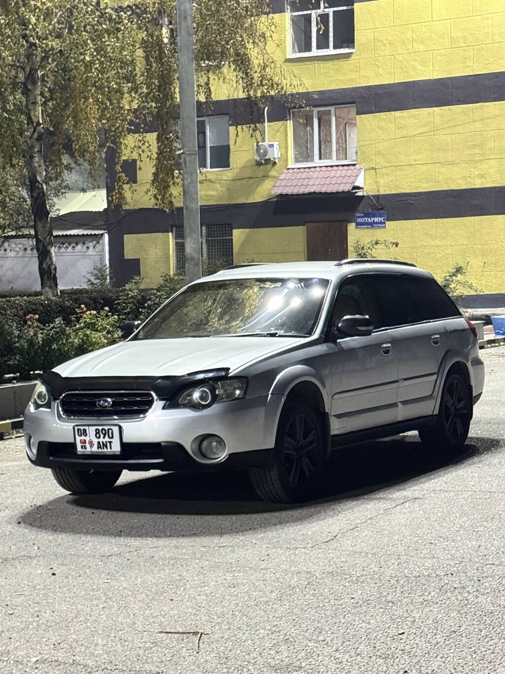 Subaru Outback: 2004 г., 2.5 л, Автомат, Бензин, Универсал: фото 2